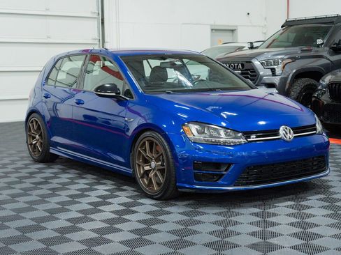 Used 2015 Volkswagen Golf R 4-Door AWD/4WD image 11