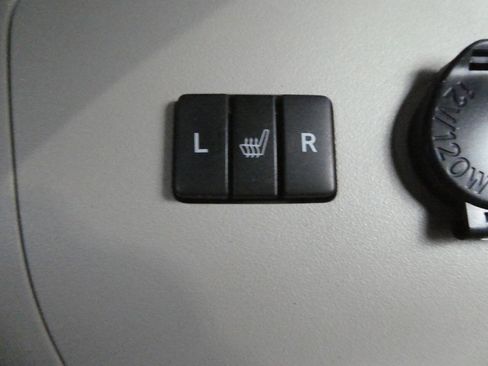 Used 2015 Toyota Prius Four image 20