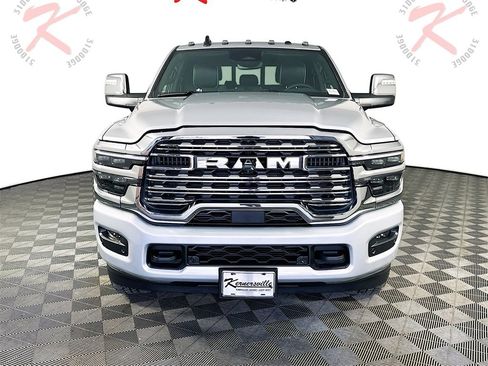 New 2026 RAM 2500 Limited w/ Towing Technology Group image 2