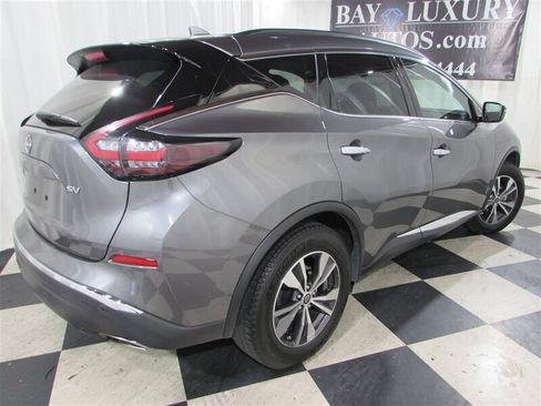 Used 2023 Nissan Murano SV image 18