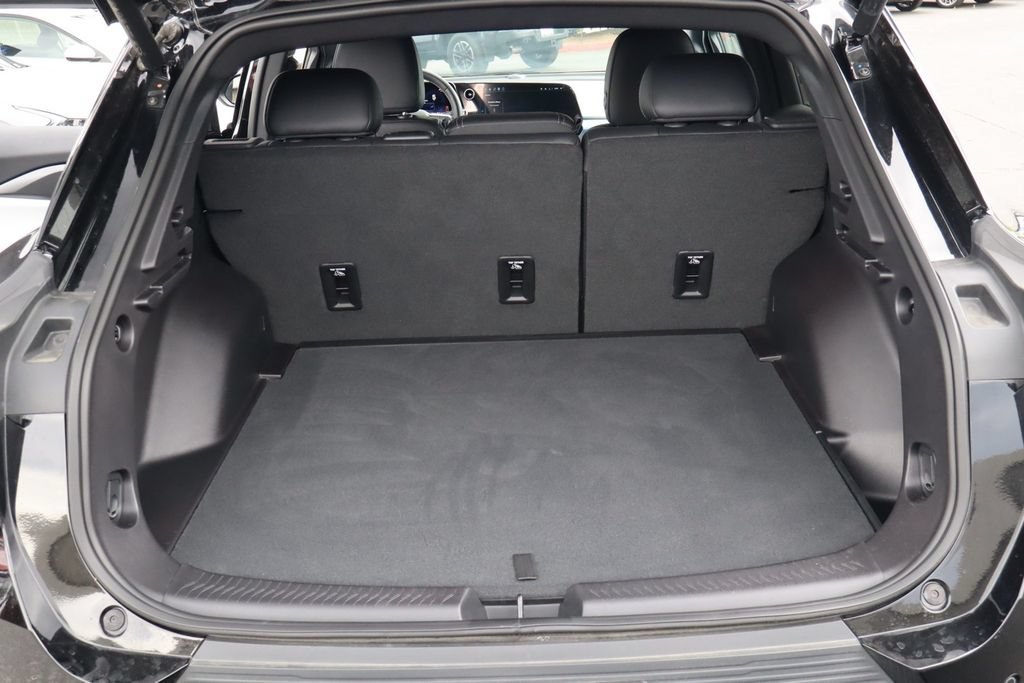 Used 2026 Chevrolet Equinox EV LT FWD image 39