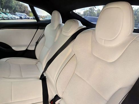 Used 2022 Tesla Model S Plaid AWD/4WD image 13