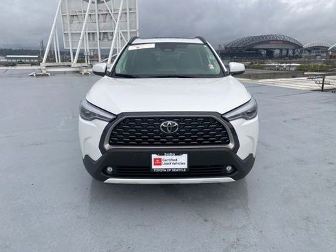 Certified 2023 Toyota Corolla Cross XLE w/ Convenience Package AWD/4WD image 5