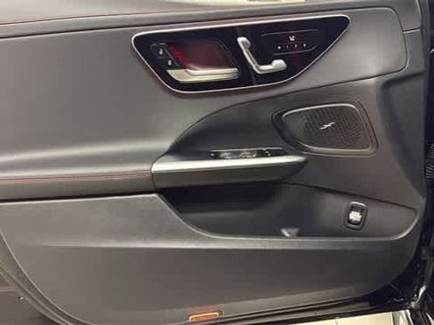 Certified 2025 Mercedes-Benz C 43 AMG 4MATIC Sedan image 24