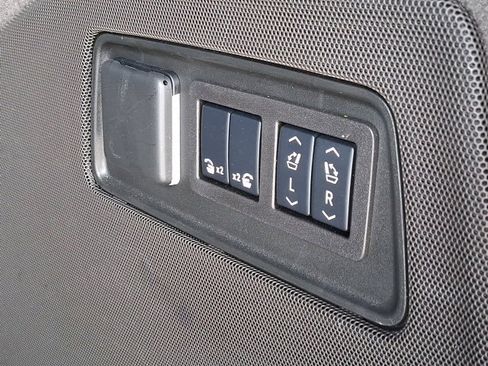 Used 2025 Cadillac Escalade Premium Luxury w/ Touring Package image 7