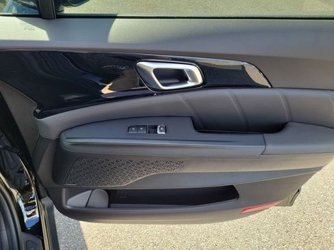 New 2026 Kia Carnival SX Prestige FWD image 10