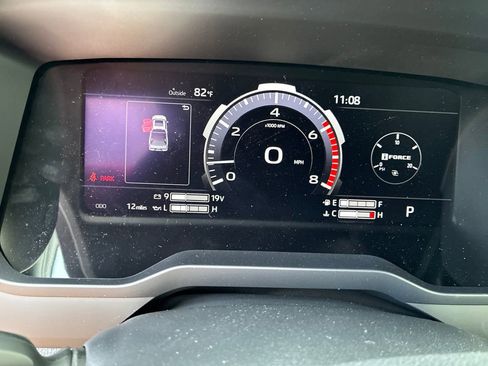 New 2026 Toyota Tundra Limited AWD/4WD image 28