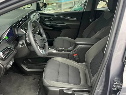 Used 2023 Chevrolet Bolt LT w/ Driver Confidence Package image 6