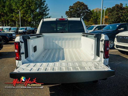 New 2026 RAM 1500 Big Horn AWD/4WD image 7