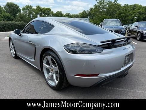 Used 2019 Porsche 718 Cayman RWD image 7