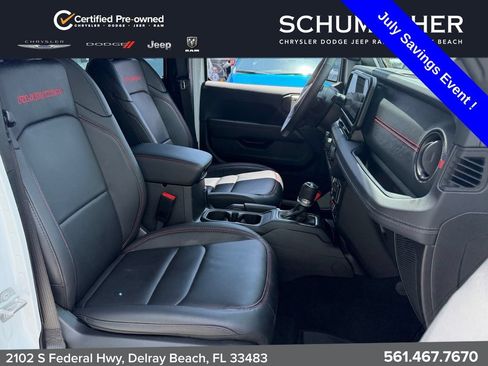 Used 2025 Jeep Wrangler Unlimited Rubicon w/ Safety Group AWD/4WD image 18