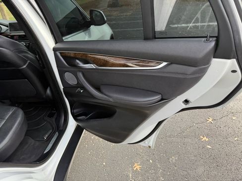 Used 2017 BMW X5 xDrive35i image 22