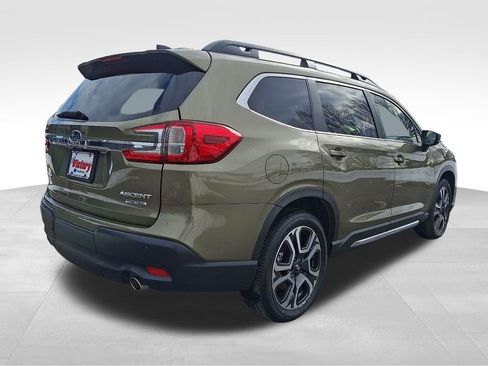 Used 2025 Subaru Ascent Limited image 6