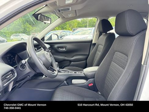 Used 2023 Honda HR-V LX image 11
