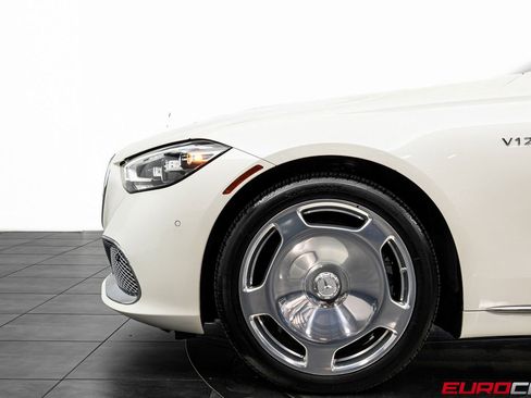 Used 2023 Mercedes-Benz Maybach S 680 4MATIC image 12