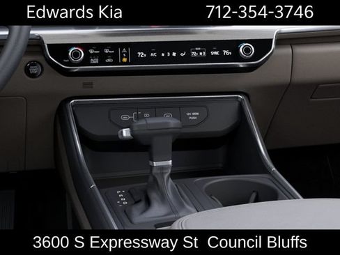 New 2026 Kia Carnival LX FWD image 26