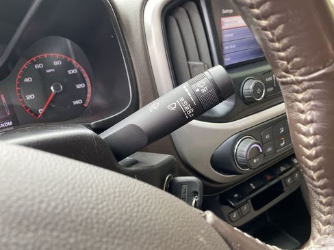 Used 2016 GMC Canyon SLT w/ Driver Alert Package AWD/4WD image 22