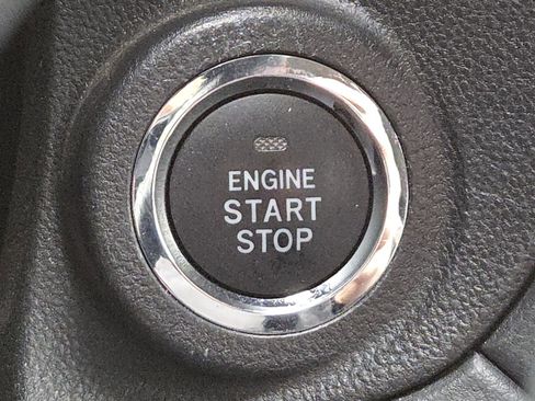 Used 2025 Subaru Outback Onyx Edition image 35