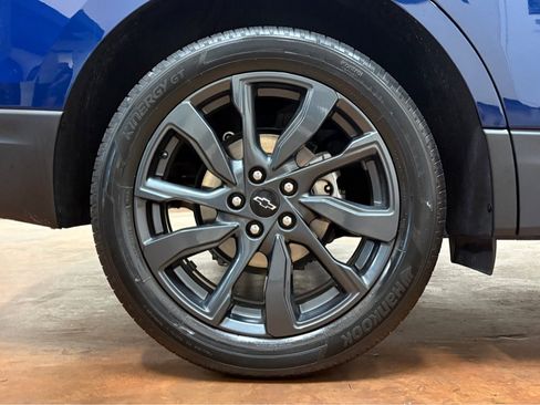 Used 2022 Chevrolet Equinox RS w/ Infotainment Package FWD image 27