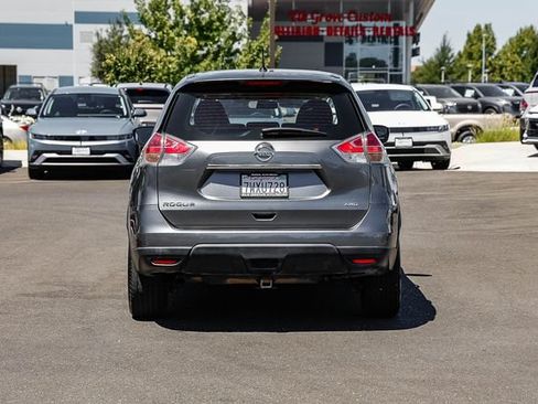 Used 2016 Nissan Rogue S AWD/4WD image 4