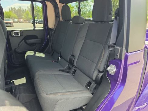 New 2026 Jeep Gladiator Sport AWD/4WD image 21