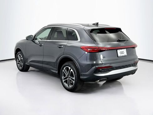 Used 2025 Audi Q5 Premium Plus w/ Premium Plus image 8