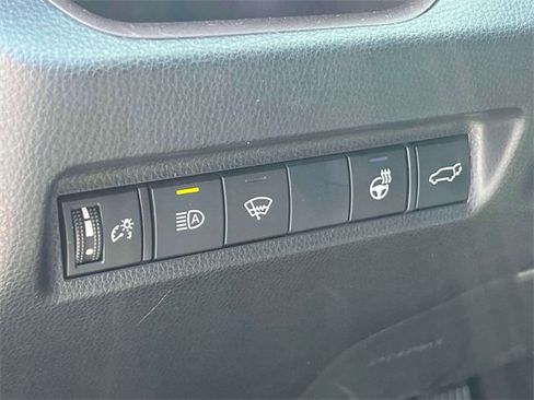 Certified 2020 Toyota RAV4 Limited image 22