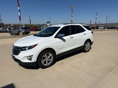 Used 2020 Chevrolet Equinox Premier image 1