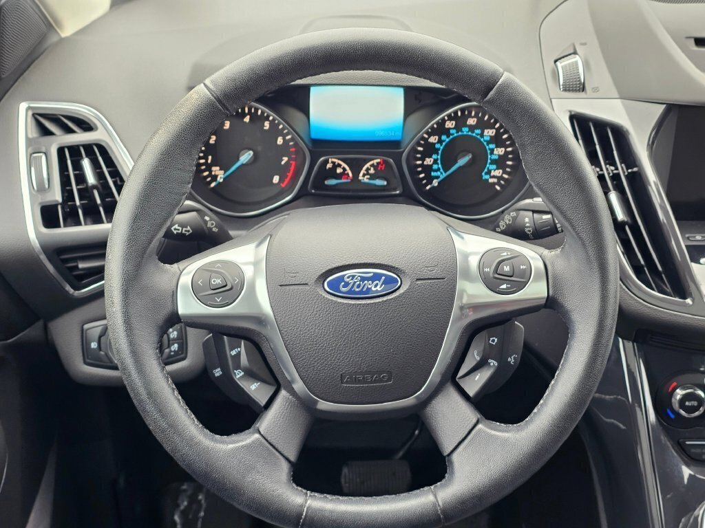 Used 2013 Ford Escape Titanium w/ Parking Technology Pkg AWD/4WD image 21