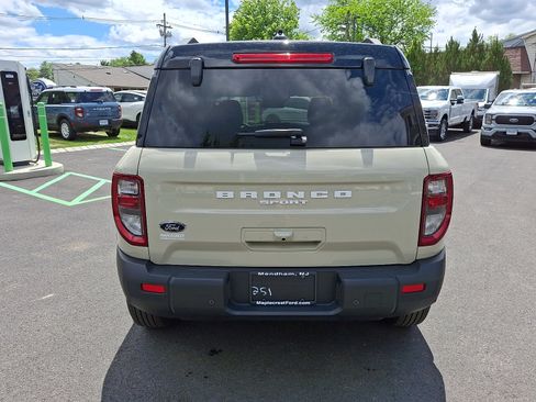 Used 2025 Ford Bronco Sport Outer Banks w/ Outer Banks Tech Package+ AWD/4WD image 6