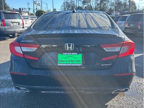 Used 2019 Honda Accord Sport image 6