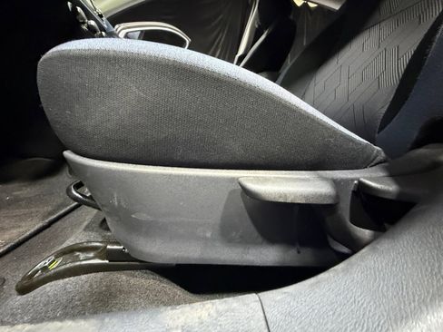 Certified 2025 Nissan Versa SV w/ Trunk Package FWD image 14