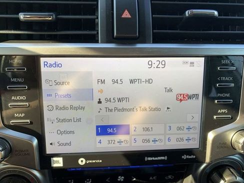 Used 2022 Toyota 4Runner Limited image 24