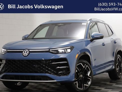 New 2026 Volkswagen Tiguan SEL R-Line image 1