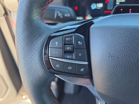 Certified 2025 Ford Explorer ST-Line w/ ST-Line Street Pack image 22