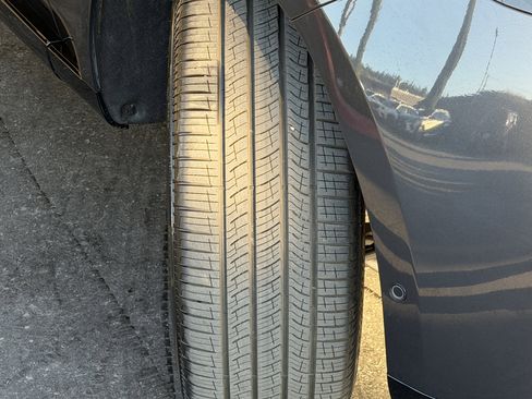 New 2026 Land Rover Range Rover Long Wheelbase SE image 3