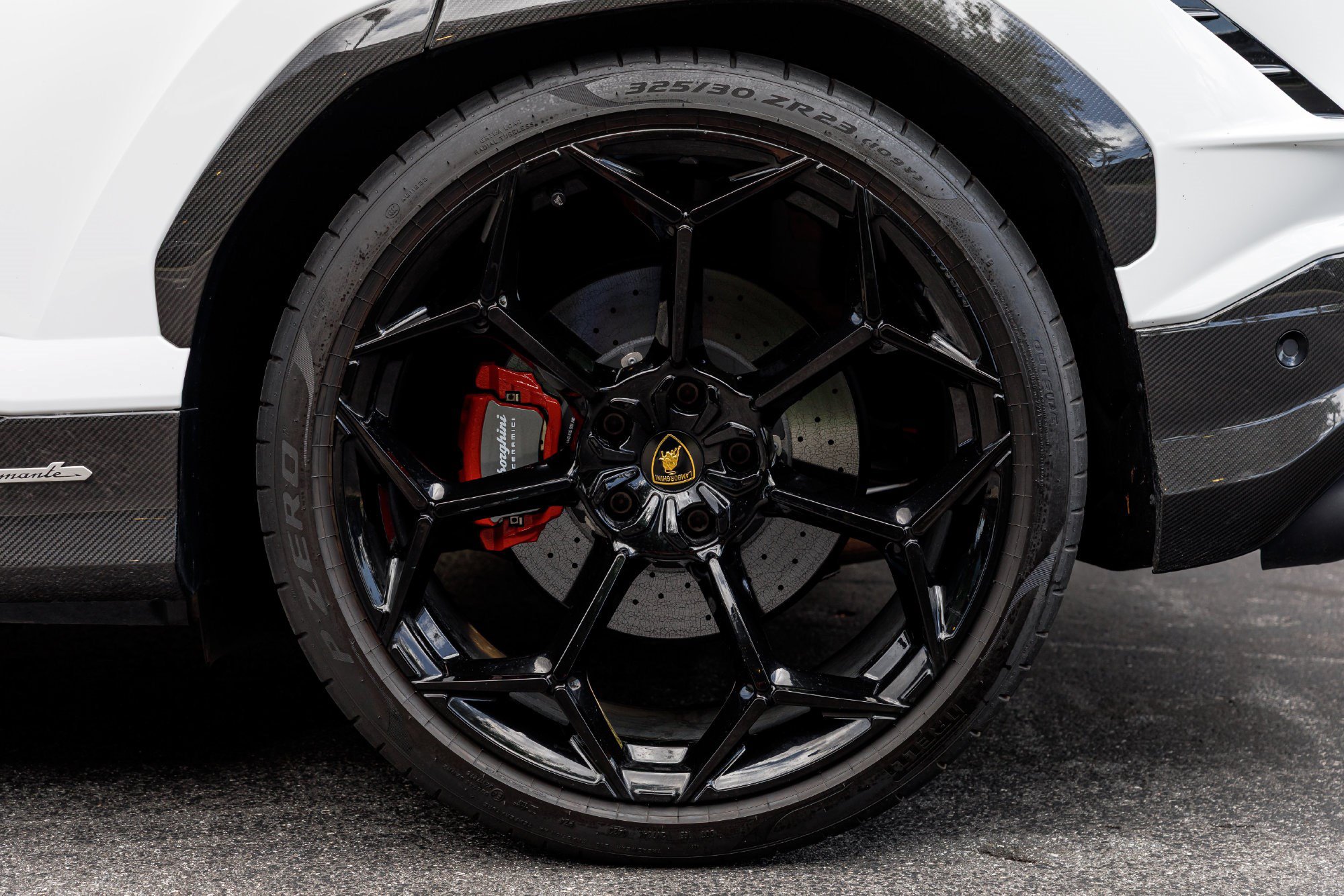Used 2024 Lamborghini Urus Performante AWD/4WD image 49