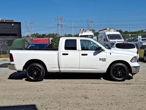 Used 2024 RAM 1500 Classic SLT image 7