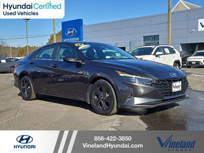 Certified 2022 Hyundai Elantra SEL