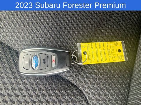 Used 2023 Subaru Forester Premium AWD/4WD image 22