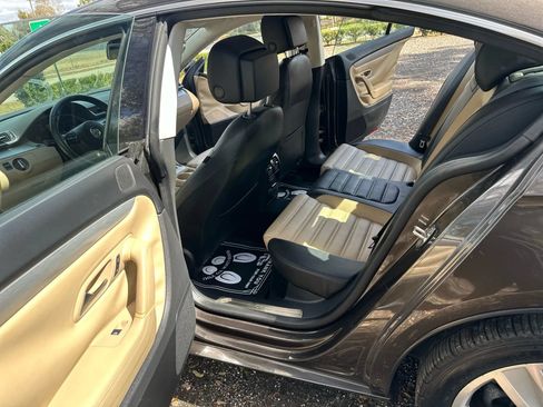 Used 2014 Volkswagen CC Sport FWD image 4