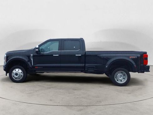Certified 2024 Ford F450 Platinum w/ FX4 Off-Road Package AWD/4WD image 2