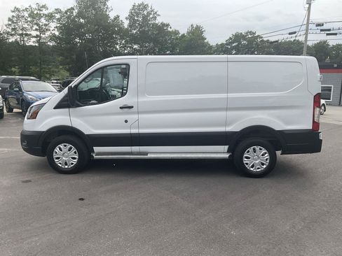 Used 2025 Ford Transit 250 Low Roof w/ Exterior Upgrade Package RWD image 2
