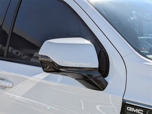 Used 2021 GMC Yukon AT4 w/ Rear Media and Nav Package image 12