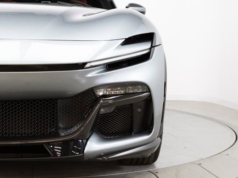 Used 2025 Ferrari Purosangue image 23