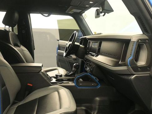 Certified 2022 Ford Bronco Black Diamond image 15