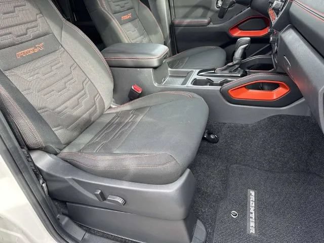Certified 2025 Nissan Frontier Pro-X RWD image 26