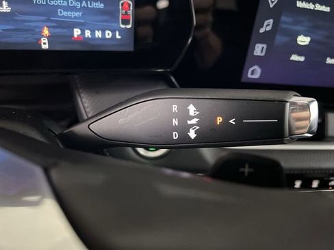 Certified 2025 Chevrolet Equinox LT image 16