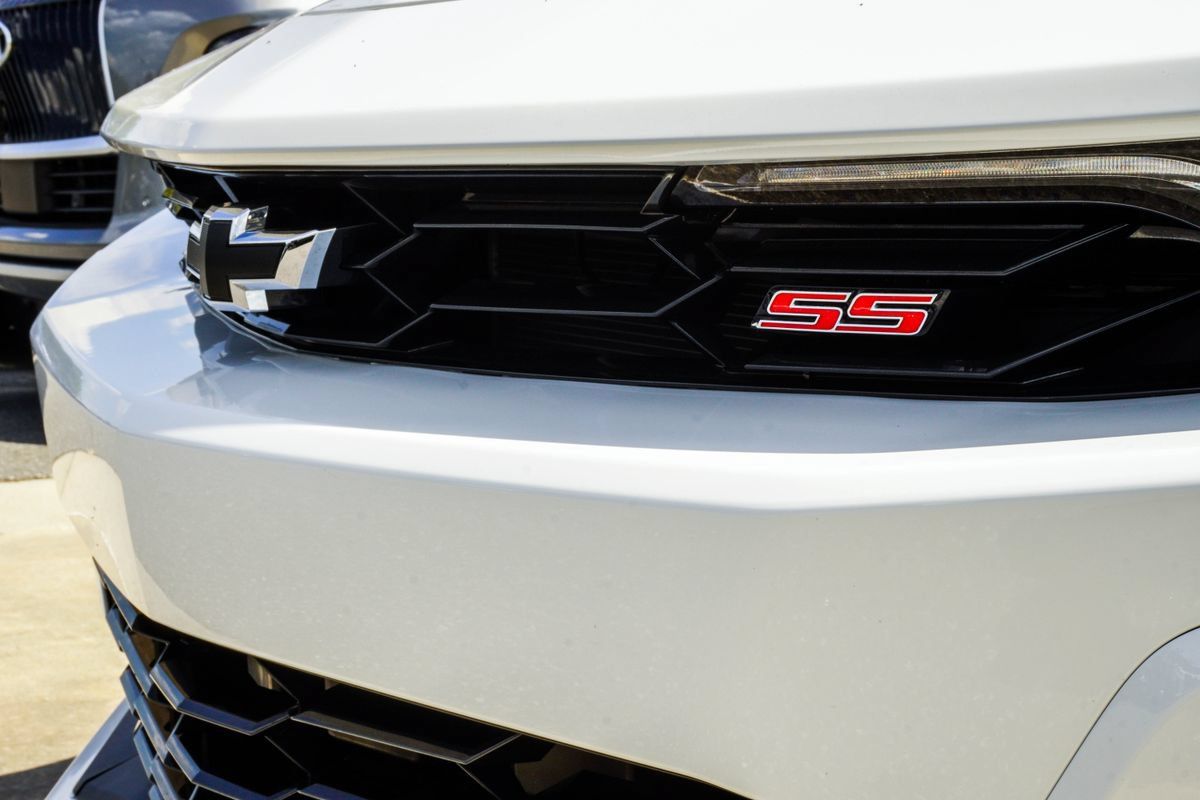 Used 2023 Chevrolet Camaro SS RWD image 15