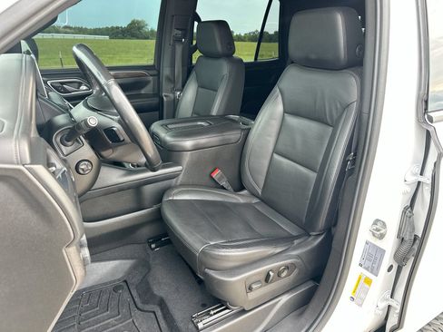 Used 2021 Chevrolet Tahoe Z71 w/ Z71 Signature Package AWD/4WD image 11